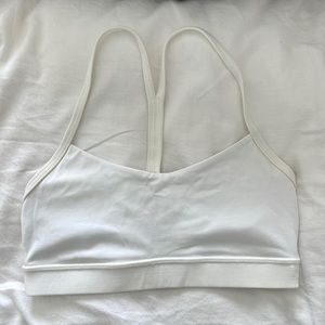 Lululemon Flow Y Nulu Sports Bra